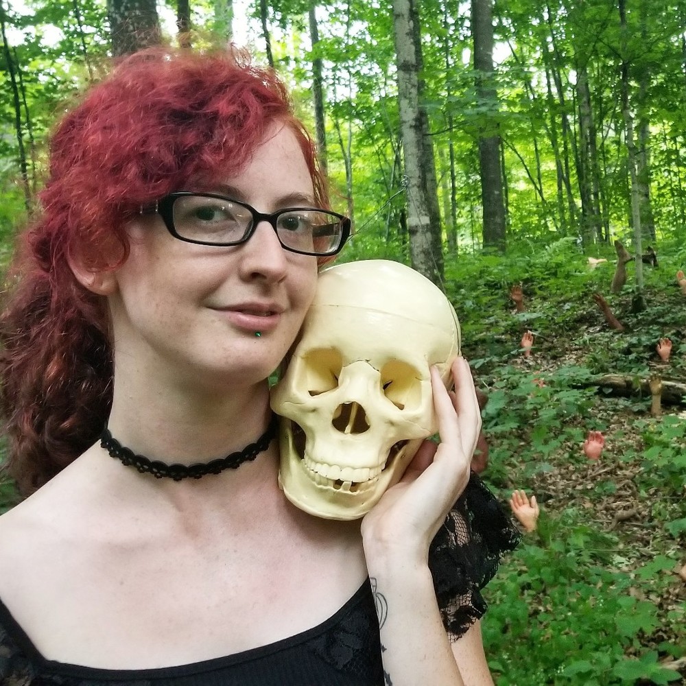 Meet your Posher, Ashley